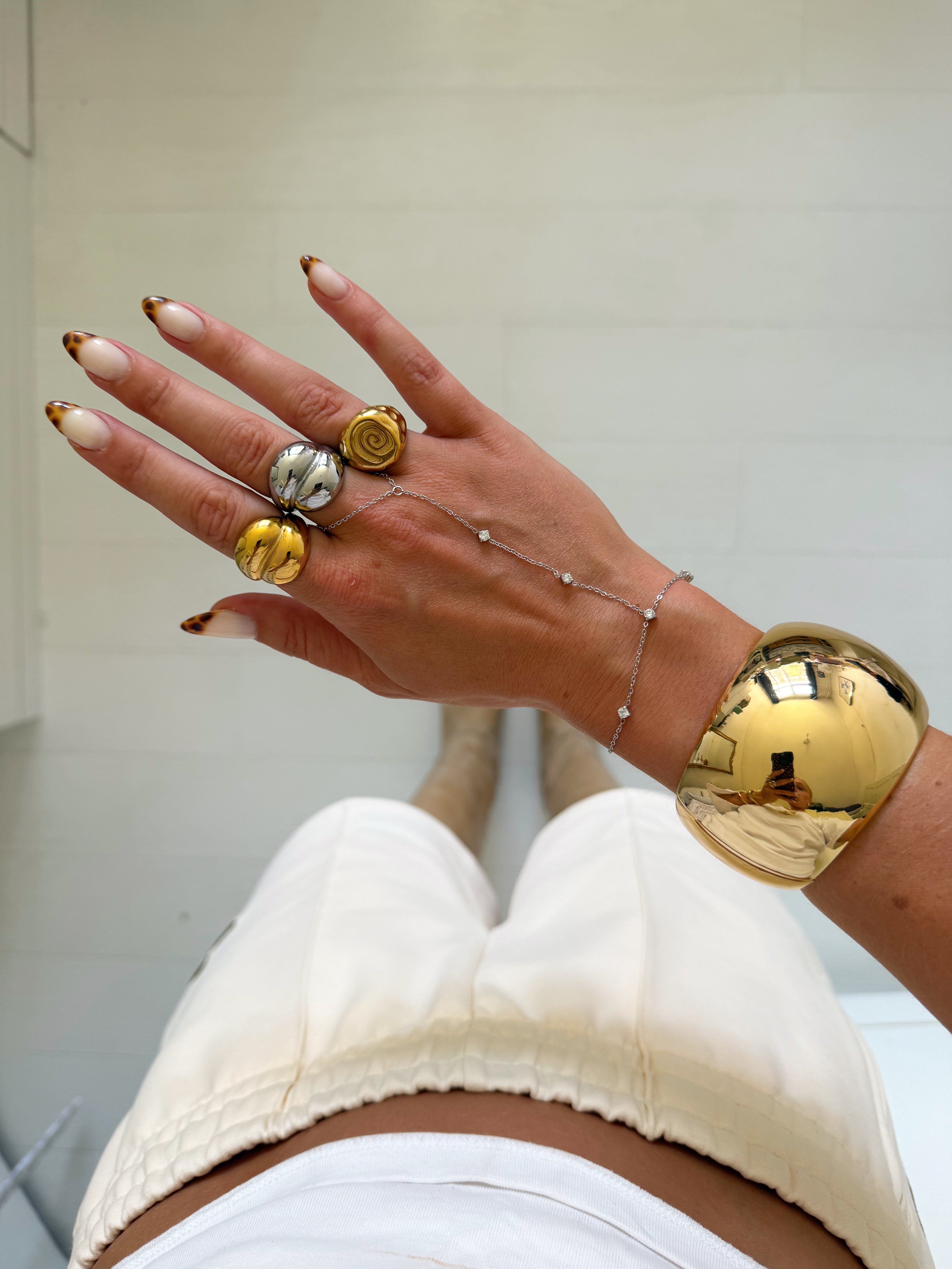 ILSE HANDCHAIN