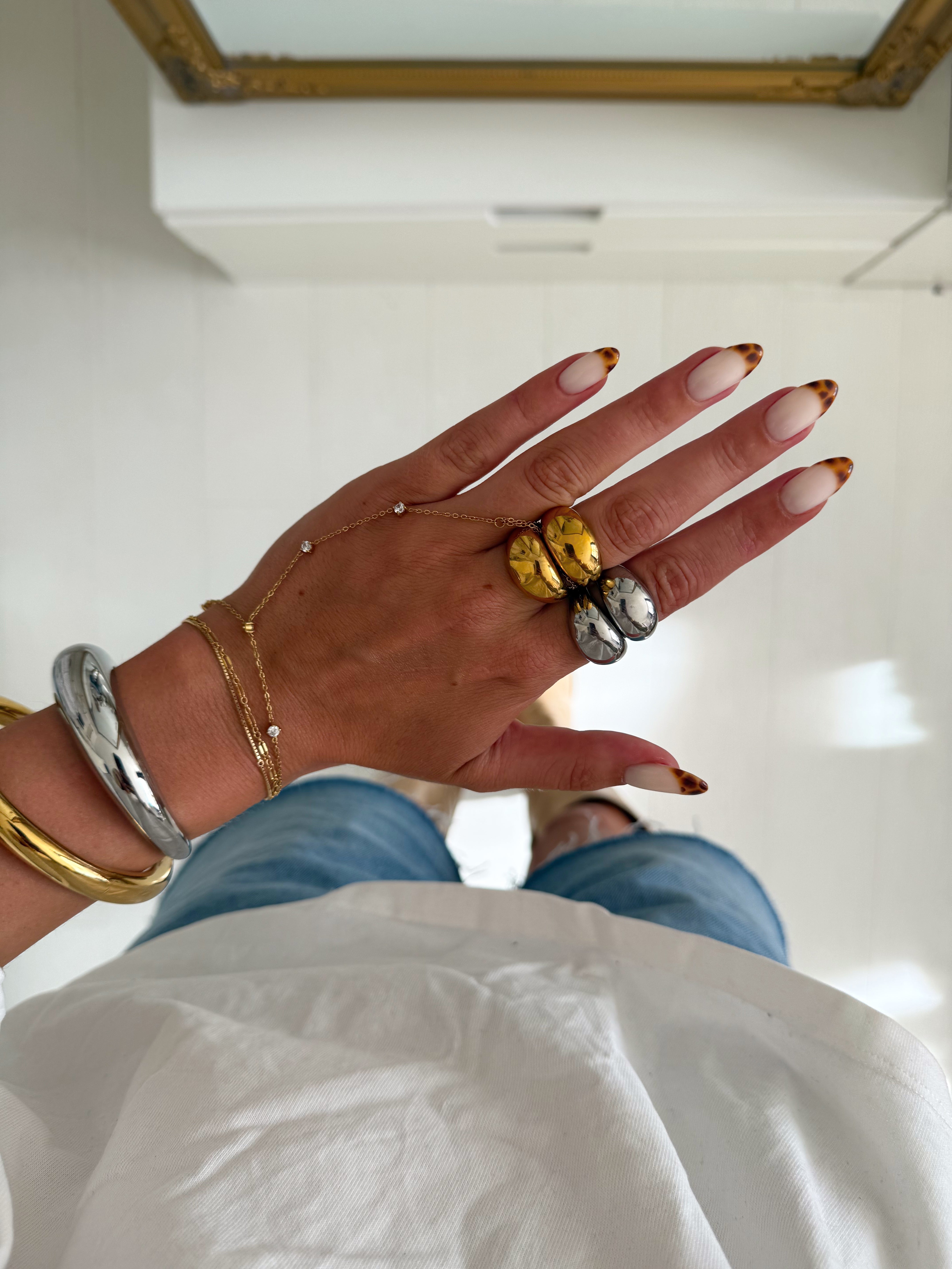 FLO RING