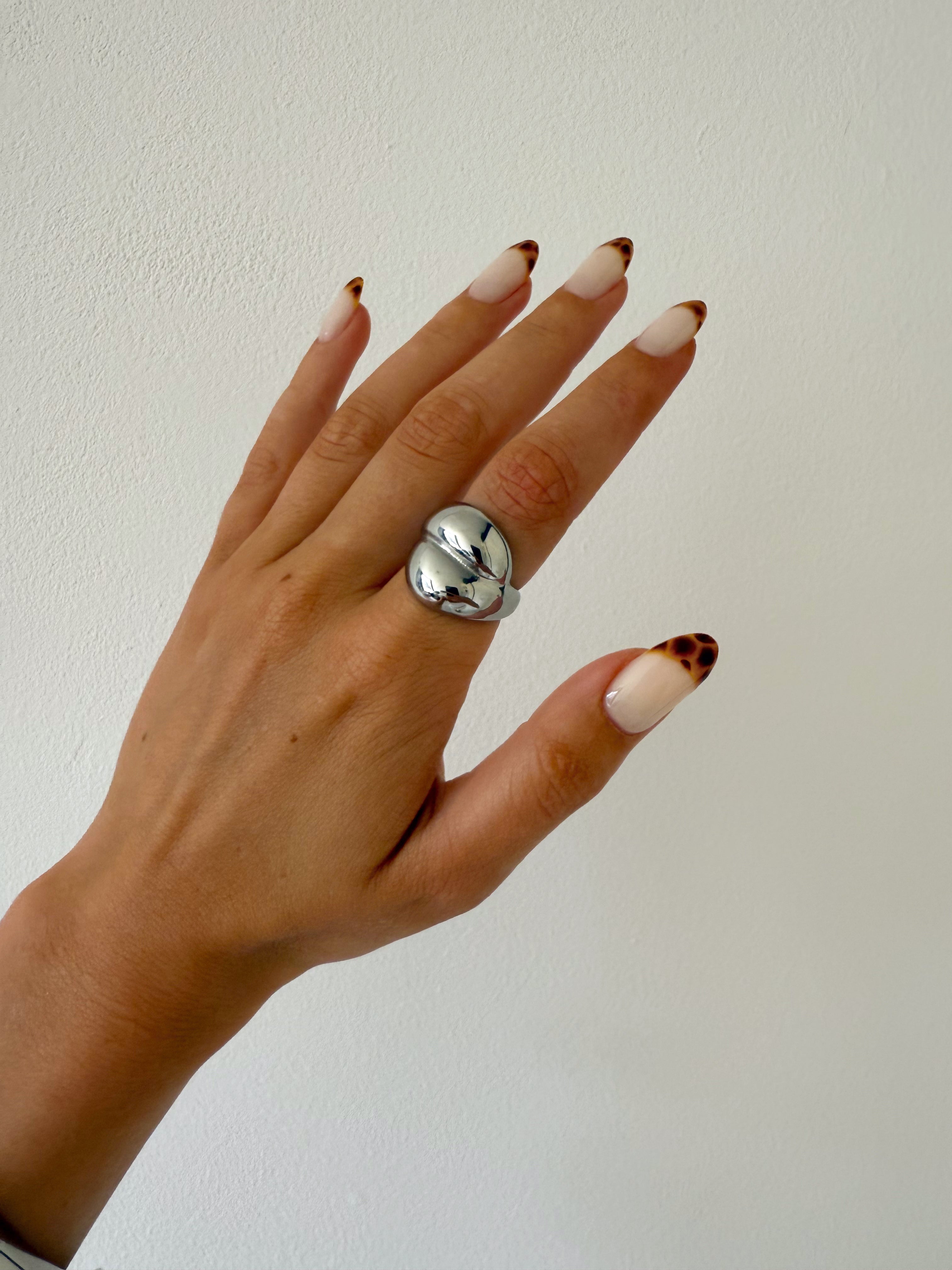 INGE RING