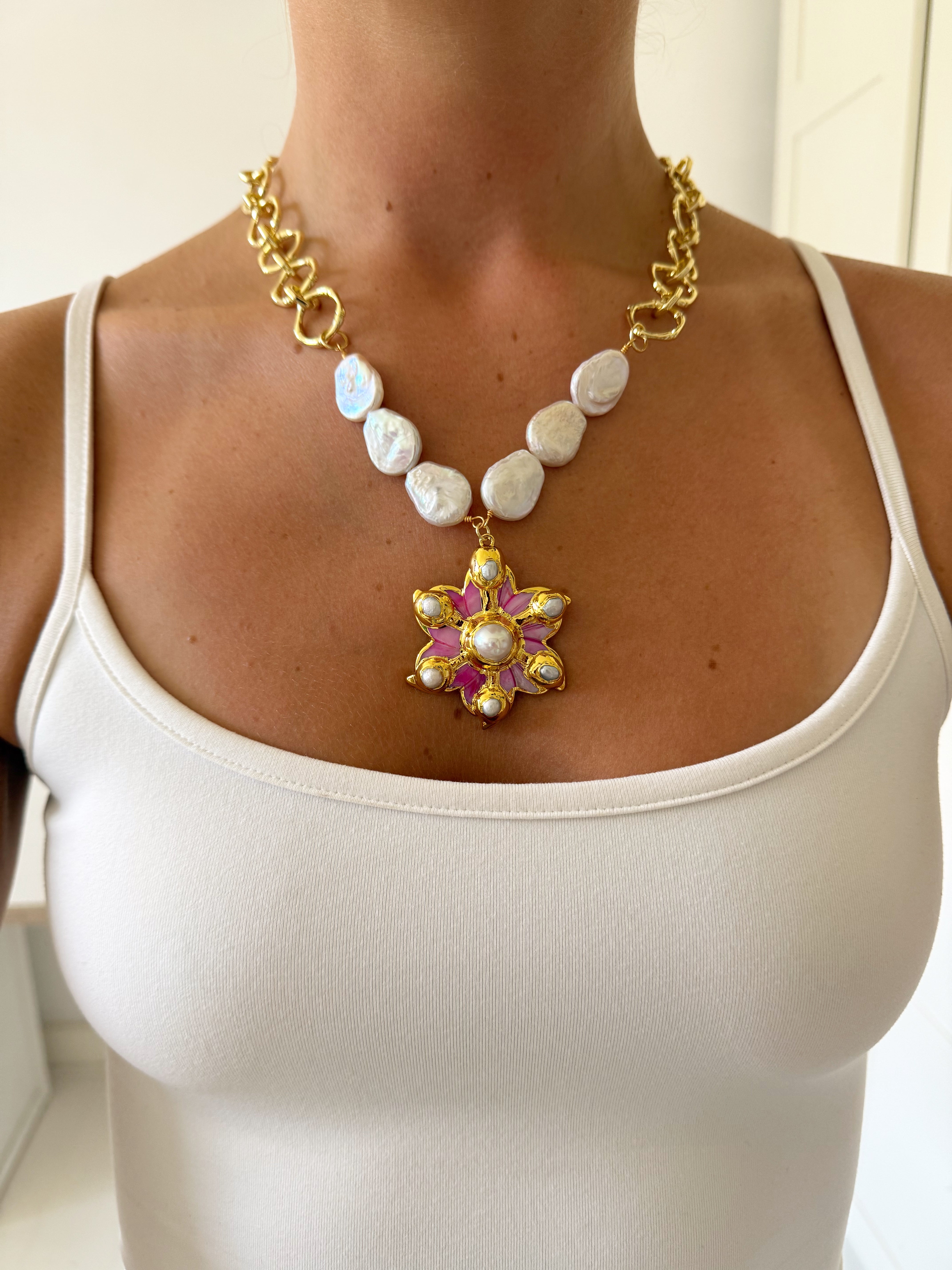 LYKKE NECKLACE